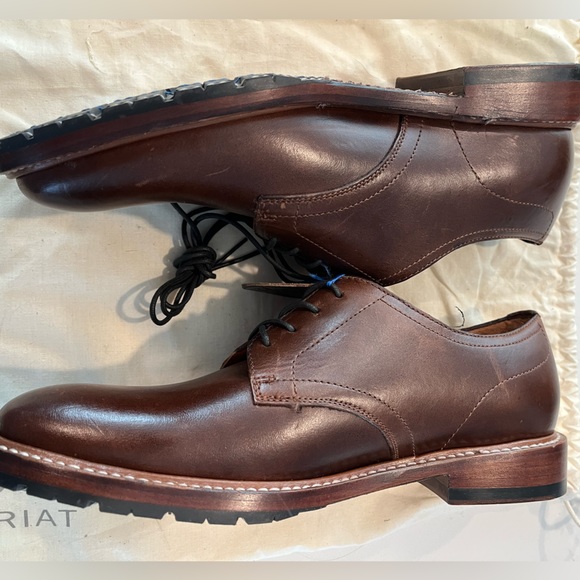 ARIAT brown leather lace ups (NEW) - Picture 4 of 15